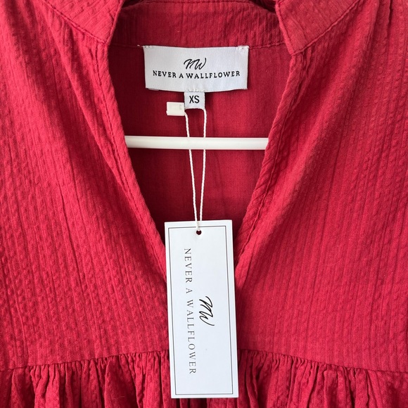 Never a Wallflower Top - Picture 2 of 4